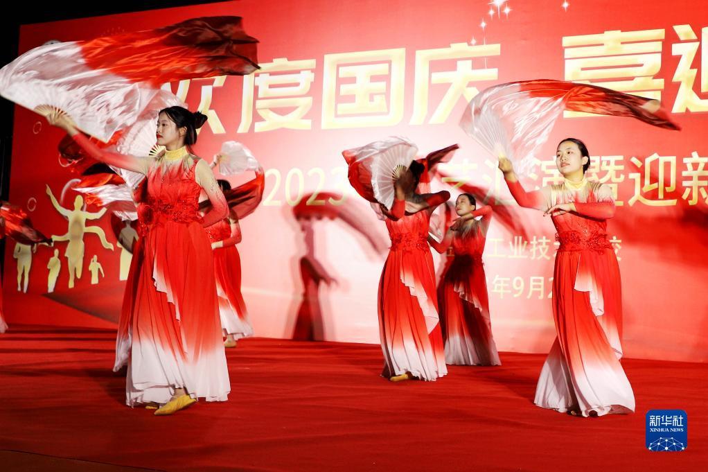 ag 旗舰厅官网